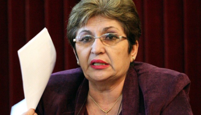 Ce are de ascuns Ioana Purcărea? - ioanapurcarea6213637936541363817-1364290884.jpg