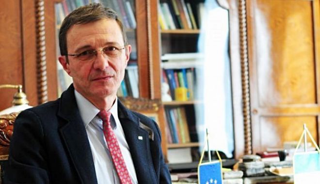 Ioan Aurel Pop, noul șef al Academiei Române - ioanaurelpop-1522936482.jpg