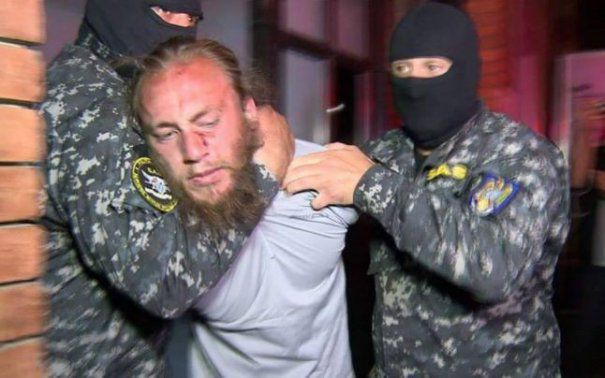 Tânărul care a ucis un polițist, cu 40 de lovituri de cuțit, s-a SINUCIS în PUȘCĂRIE! - ioanbesaucigaspolitistsuceava465-1506458989.jpg