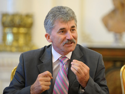 Cezar Preda a revenit asupra demisiei sale - ioanolteanfotoziauavechero-1355498336.jpg