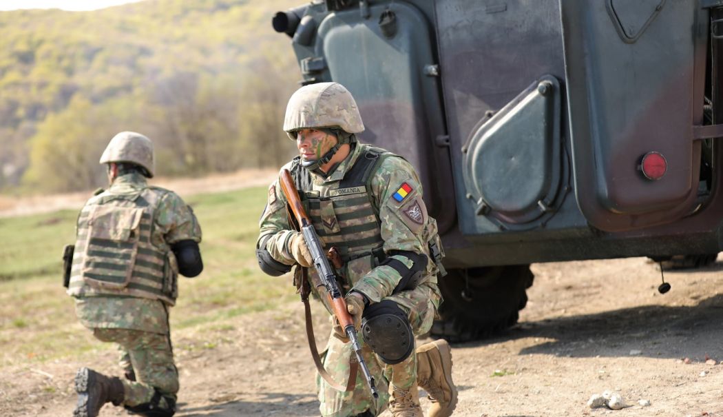 Iohannis, despre escaladarea războiului din Ucraina: "Militarii se pregătesc pentru toate situaţiile posibile"