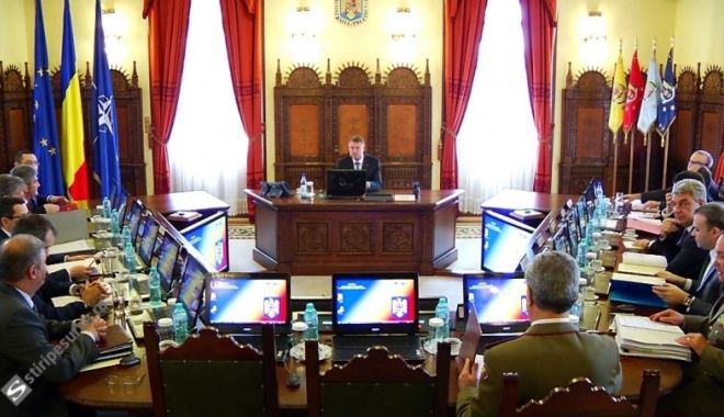 Klaus Iohannis a convocat CSAT pentru rectificarea bugetară, abia pentru 4 septembrie - iohanniscsat-1535098927.jpg