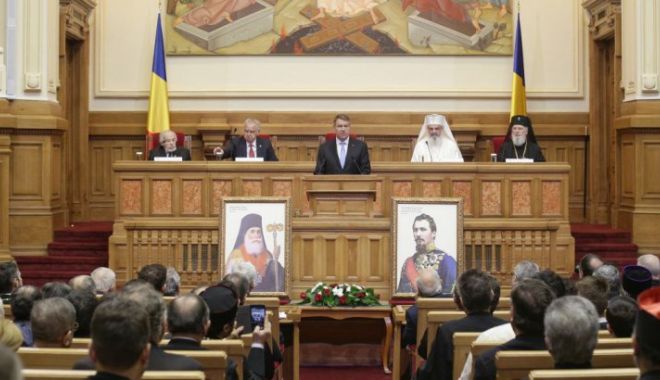 Bat clopotele în biserici. Slujbe dedicate Unirii la Patriarhie - iohannisdanielinquam56509200-1548317583.jpg