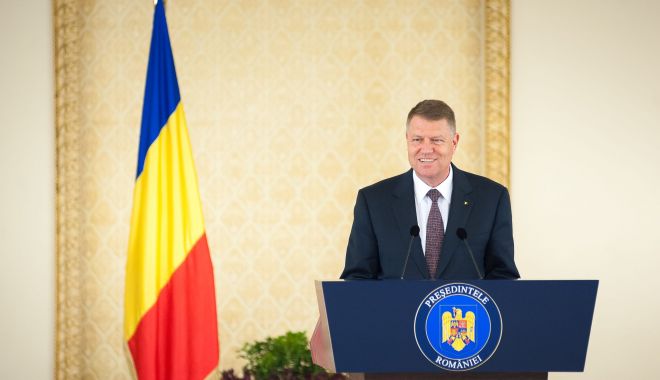 Klaus Iohannis: Drapelul este unul dintre cele mai puternice simboluri naționale - iohannisdrapel-1529995601.jpg