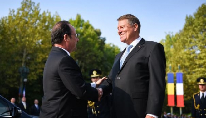 Mesajul lui Francois Hollande pentru Klaus Iohannis - iohannishollande465x390-1473772892.jpg
