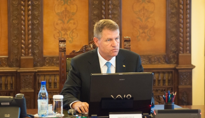 A început ședința CSAT - iohannisincsat-1469524888.jpg