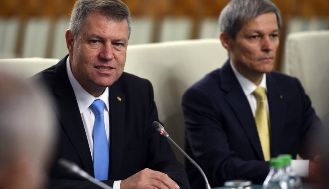 Dacian Cioloș, convocat de Klaus Iohannis la Cotroceni - iohannissiciolos729x478-1462864671.jpg