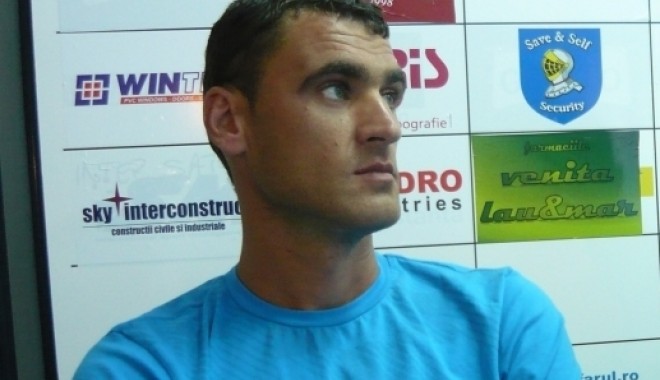 Fotbal, FC Farul / Ion Barbu: 