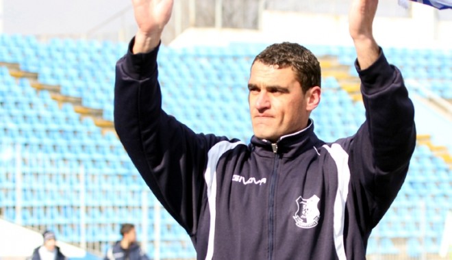 Fotbal / Ion Barbu va conduce antrenamentele Farului - ionbarbu-1335093943.jpg