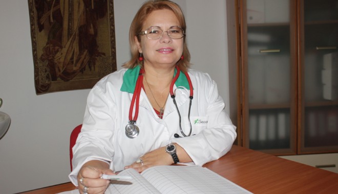 Cura cu ozon vă scapă de celulita de sărbători - ionelaciortaniowemed15-1356616575.jpg
