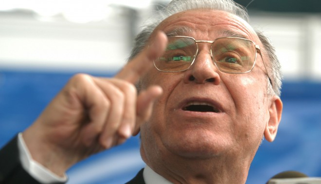 Ion Iliescu, internat la Spitalul 