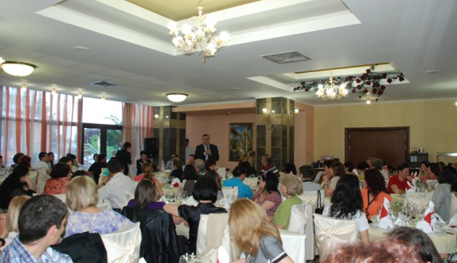 Zanfir Iorguș susține asistenții medicali din Mangalia - iorgus1-1336678438.jpg