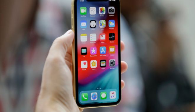 Val de concedieri din cauza vânzărilor slabe de iPhone - iphone-1547845921.jpg