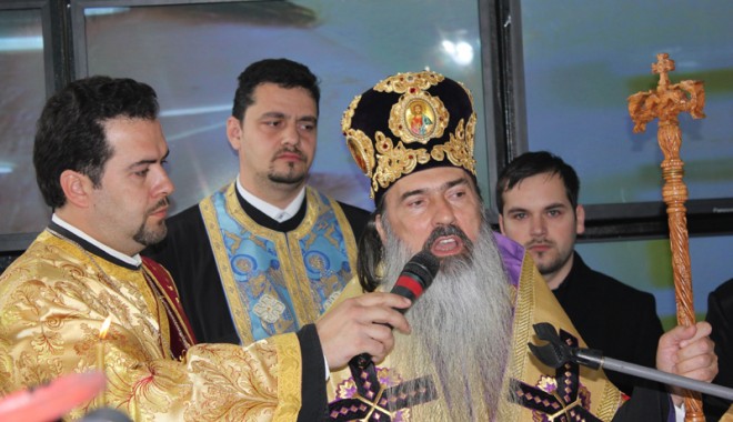 Unde va sluji  ÎPS Teodosie  în acest week-end - ipsteodosie3-1411745015.jpg