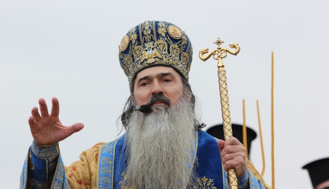 Slujba de la miezul nopții - ipsteodosie6-1329230815.jpg