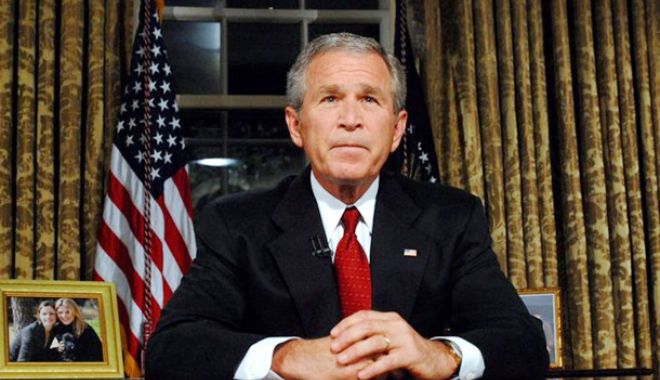 Un irakian afiliat ISIS a încercat să-l asasineze pe George W. Bush - irakianbush-1653489839.jpg