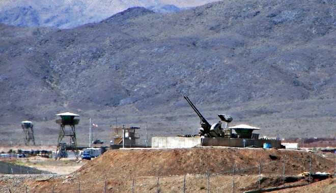 Iranul, la un pas de a fabrica bomba atomică - iran-1344608354.jpg