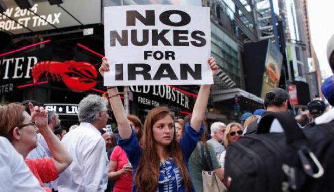 Au ieșit în stradă! Americanii denunță acordul nuclear iranian - iran209997300-1437634842.jpg