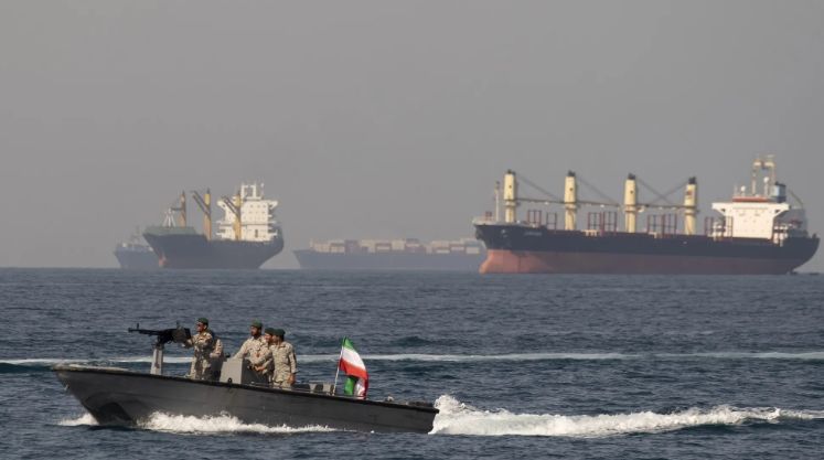 Iranul amenință cu închiderea completă a strâmtorii Ormuz dacă sectorul său energetic va fi atacat - iranul-1774261403.webp