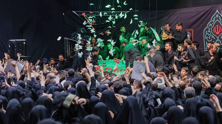 Iranul avertizează SUA și Israelul să nu atace înaintea ceremoniilor funerare pentru ayatollahul Khamenei - iranul-1783075222.webp