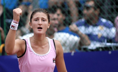 Tenis / Irina Begu, calificată în optimi la Seul - irinabegu-1316526496.jpg