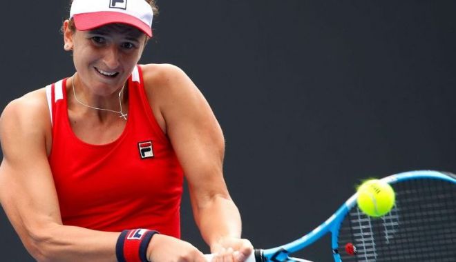 Tenis / Irina Begu s-a calificat în optimi la Charleston - irinabegu-1522881781.jpg