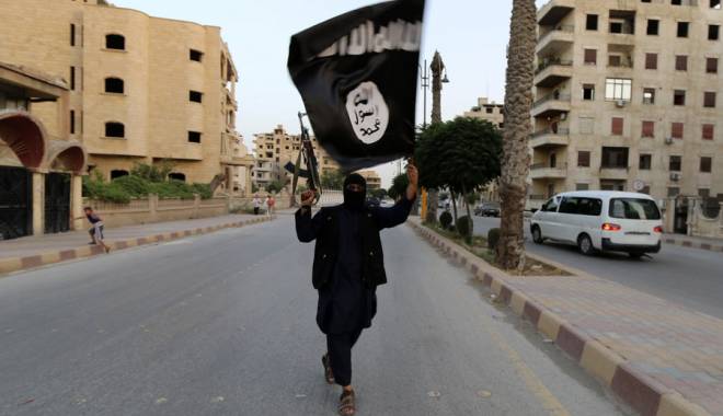 Recompensă uriașă pe capul unui terorist ISIS - isis-1447920860.jpg