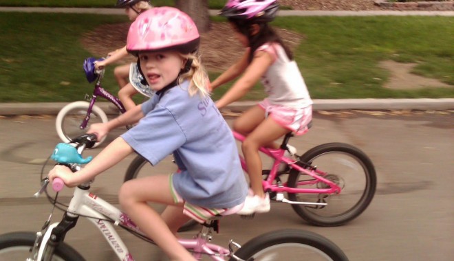 În week-end, CONSTANȚA PEDALEAZĂ! Alătură-te și tu copiilor! - isiscrosoraseltabacarie1-1369824806.jpg