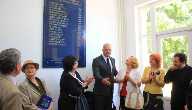 Eveniment de marcă, în aceste momente, la ISJ Constanța - isj-1431689729.jpg