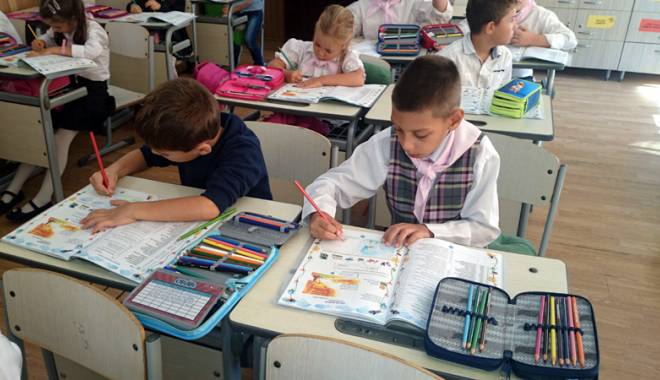ISJ Constanța caută învățători și educatori - isjcauta-1440430818.jpg