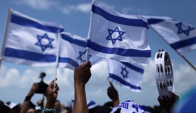 Mii de israelieni demonstrează pentru pace la Tel Aviv - israel-1408266567.jpg
