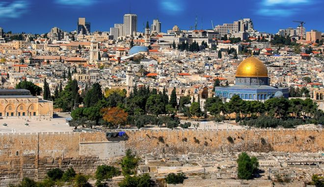 Israelul a redeschis porțiuni ale economiei - israel-1613900878.jpg