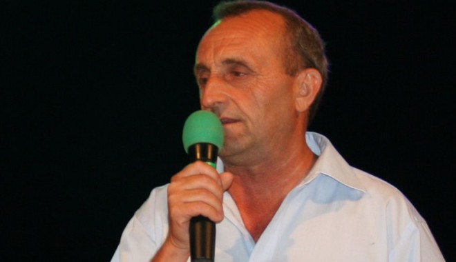 Cine a petrecut la Ziua comunei Istria - istriaioanherdeanprimar-1374507213.jpg
