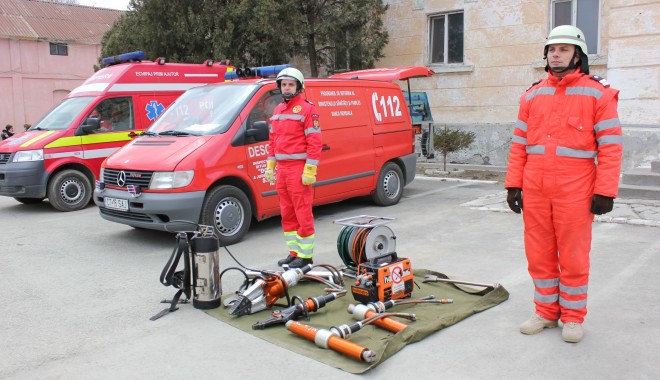 Ziua Protecției Civile la ISU Dobrogea - isu-1362063579.jpg