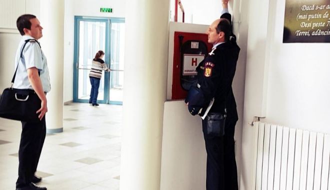 Reprezentanții ISU Dobrogea, controale în hotelurile și cluburile de pe litoral - isu-1561361598.jpg