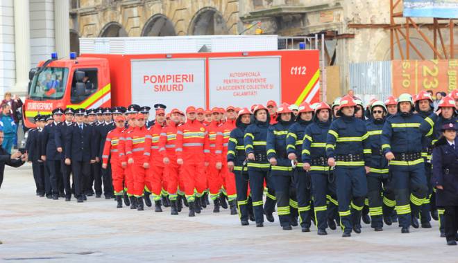 Vrei să te faci pompier?  ISU face angajări - isuangajari-1447265131.jpg