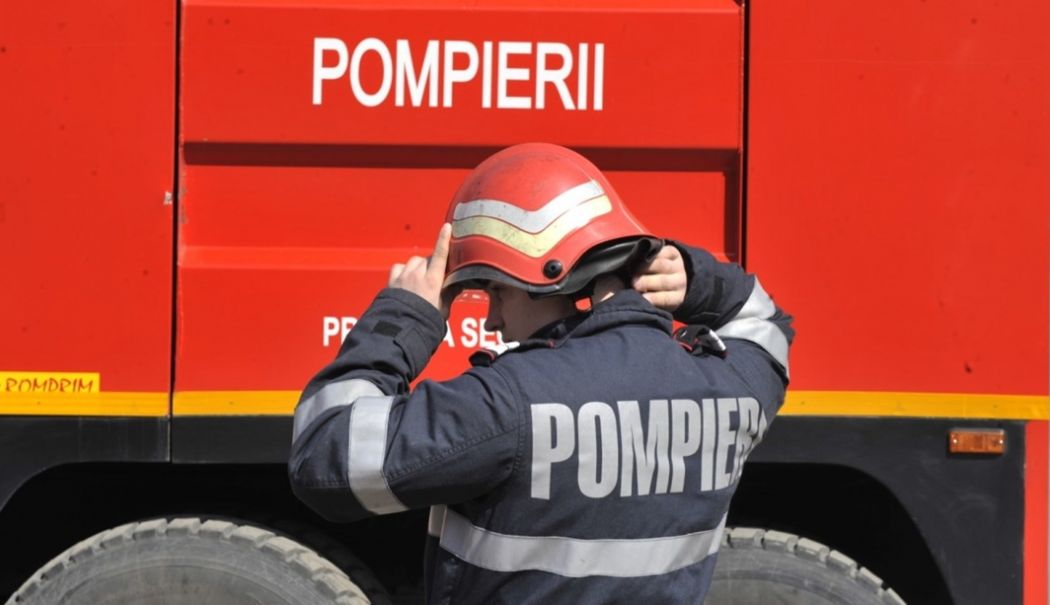 Incendiu la Parchet. O angajată ar fi dat foc unor acte şi ar fi încercat să-şi ia viaţa - isupompieri-1716203972.jpg