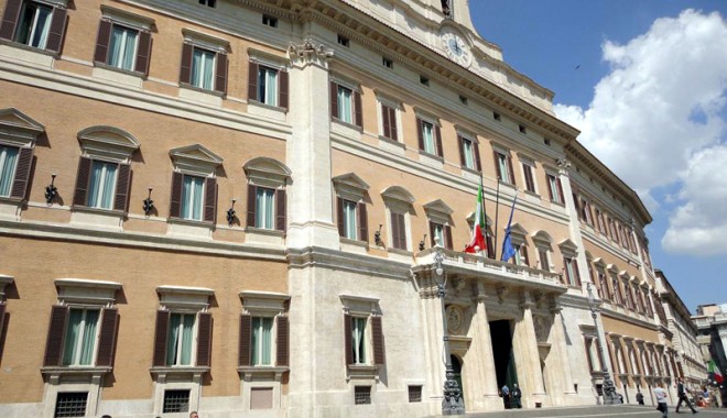A început campania electorală pentru viitoarele alegeri parlamentare - italia-1347651797.jpg