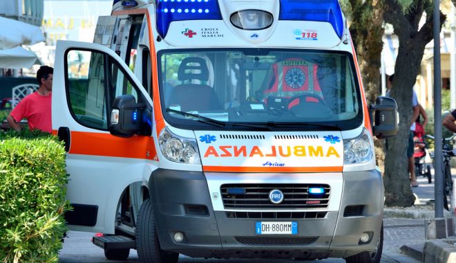 Român mort în străinătate după ce a fost ținut șase ore în ambulanță - italia-1594555074.jpg