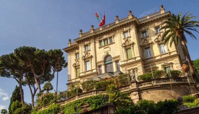 Italienii se opun licitației unei vile de 533 de milioane de dolari, din cauza unei picturi - italienivila-1641742405.jpg
