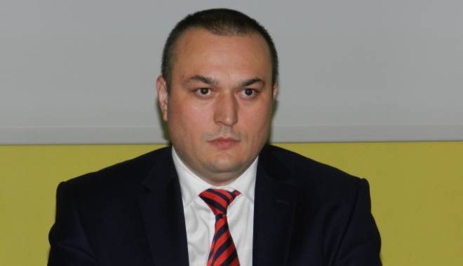 Primarul Ploieștiului, reținut de DNA - iulianbadescu-1425396214.jpg