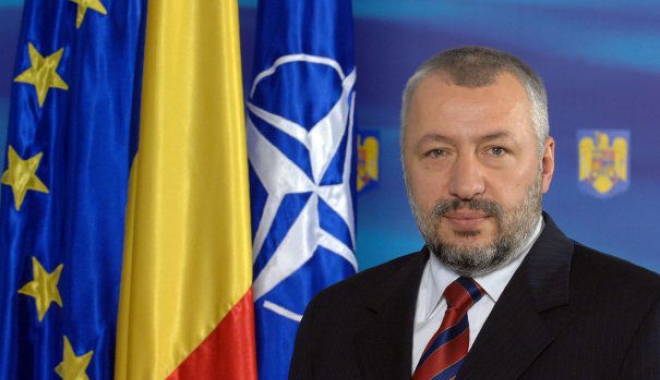 Iulian Fota este noul director al Colegiului Național de Informații - iulianfota-1475508187.jpg
