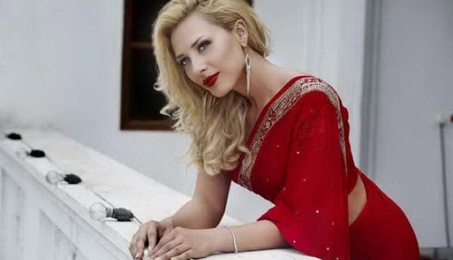 Iulia Vântur i-a dat pe spate pe indieni - iuliavantur1-1394109913.jpg