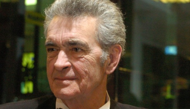 Iurie Darie nu mai este conectat la aparate. Acum respiră singur - iuriedarieghimpele1630x419-1340274276.jpg