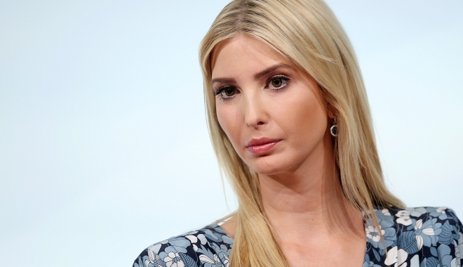 Ivanka Trump a ajuns în instanță pentru că a copiat un model de sandale - ivankatrump-1506084608.jpg