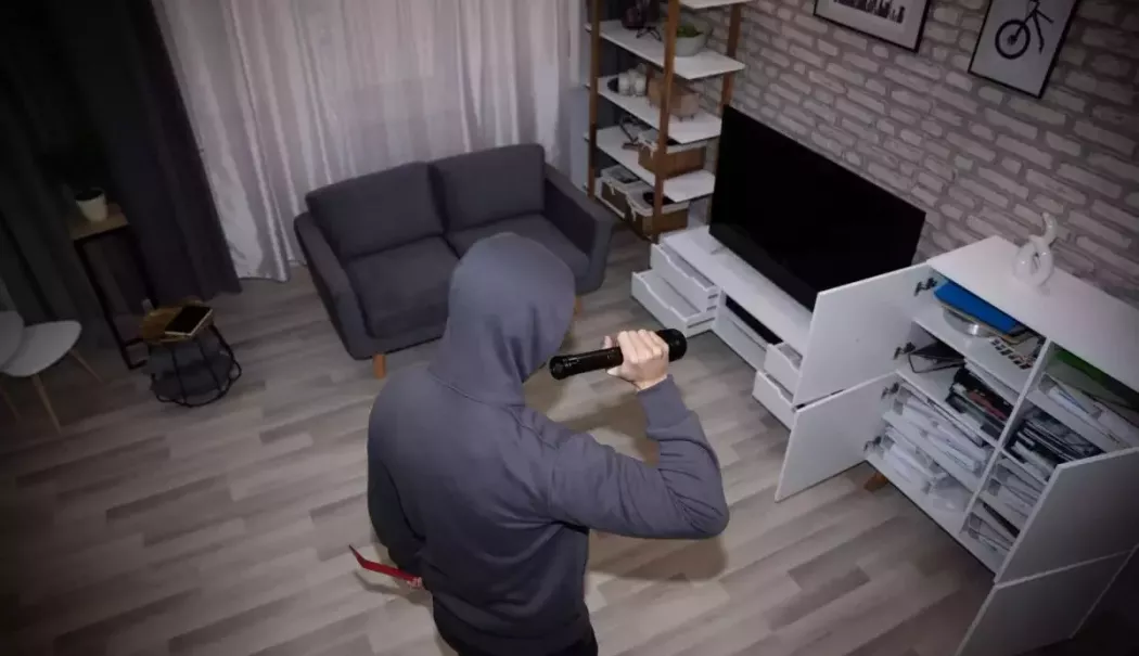 Un primar a fost jefuit în noaptea de Revelion. Cu ce captură au plecat hoții