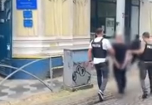 Foto - Jaf șocant în Sectorul 4. Victimă cu dizabilități, atacată și lăsată fără bunuri