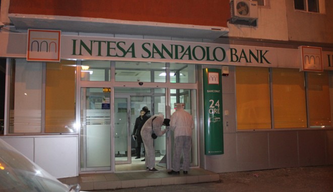 Jaf armat la o bancă din Constanța - jafarmatbanca9-1331318830.jpg