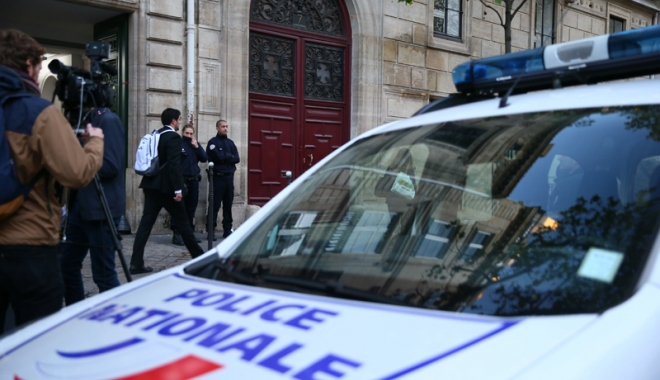 Bijuterii în valoare de milioane de euro,  furate în urma unui jaf la Paris - jaflaparis-1495647729.jpg