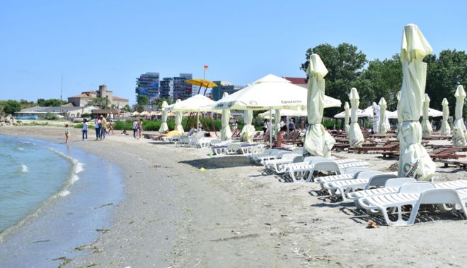 Jaf pe plajă. O turistă a rămas fără rucsac, telefon și cheile  de la mașină - jafpeplaja-1534955547.jpg